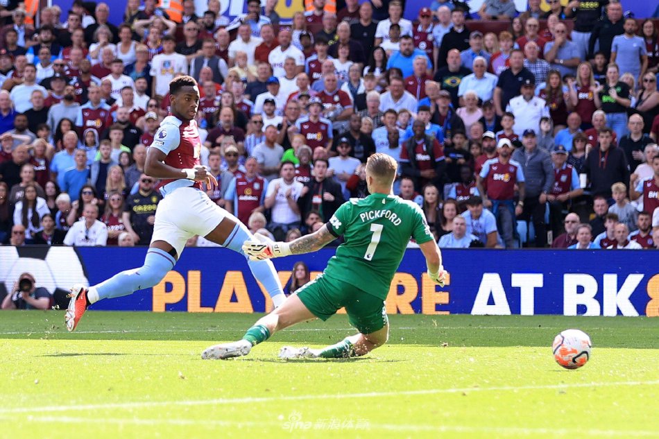 她对于比赛 她对于比赛