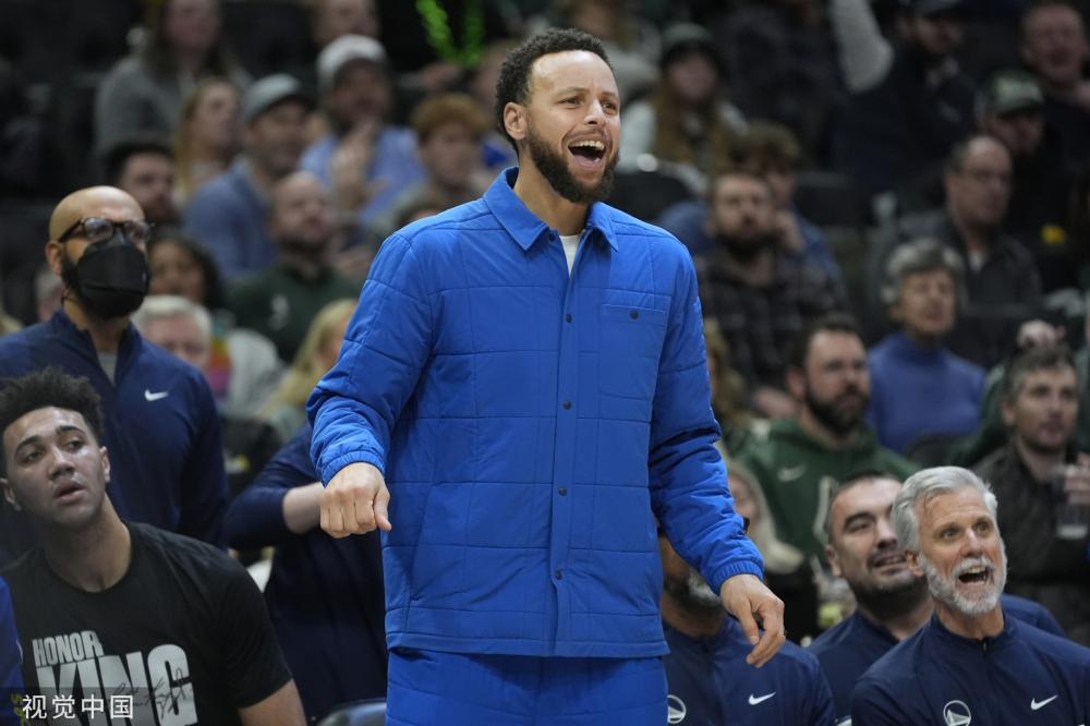 的指导下 的指导下